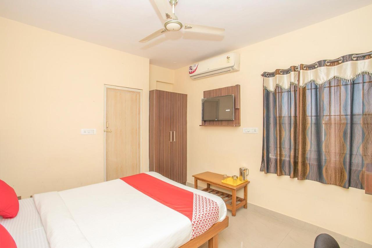 Oyo 10291 Sri Venkatadri Residency Hotel Bengaluru Kültér fotó