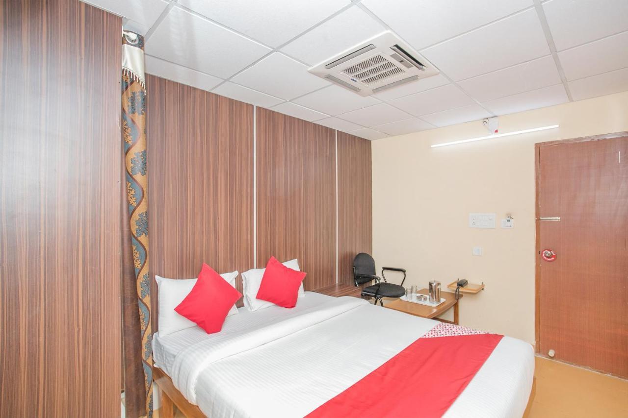 Oyo 10291 Sri Venkatadri Residency Hotel Bengaluru Kültér fotó