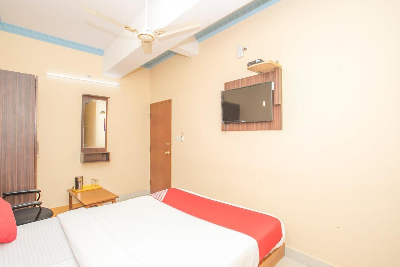 Oyo 10291 Sri Venkatadri Residency Hotel Bengaluru Kültér fotó