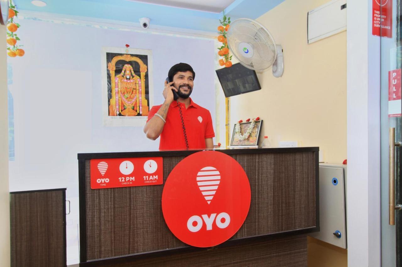 Oyo 10291 Sri Venkatadri Residency Hotel Bengaluru Kültér fotó